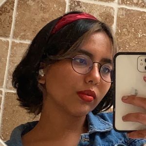 Meet your Posher, Isabella